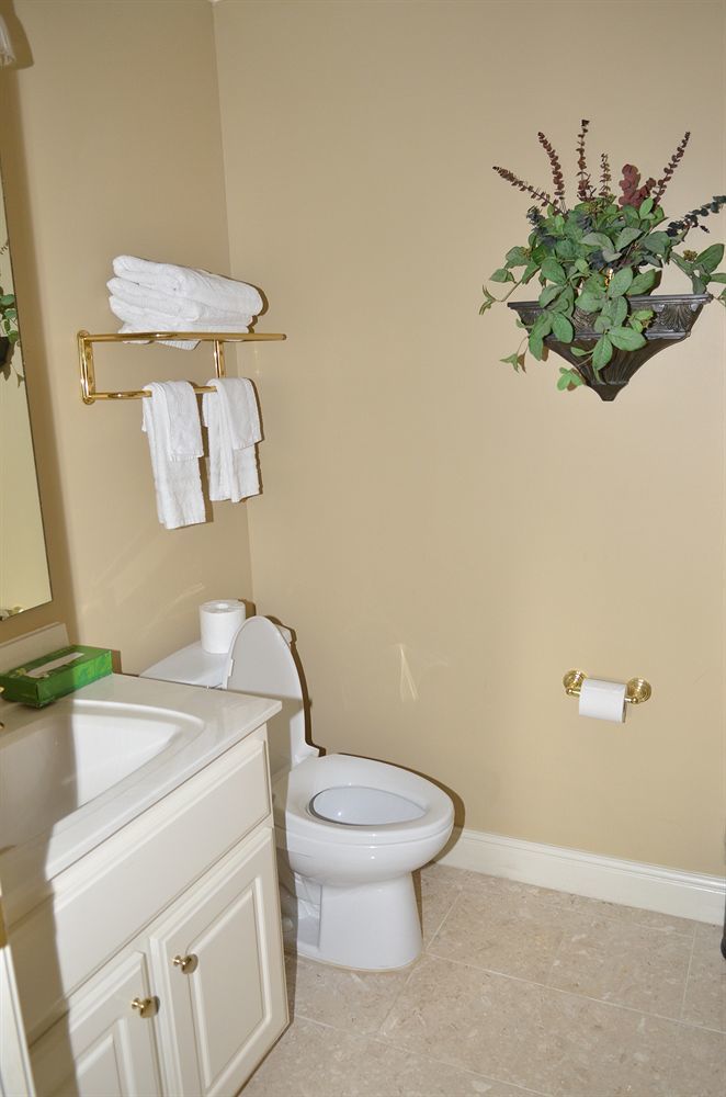 Winton Inn & Suites Barnwell Екстериор снимка