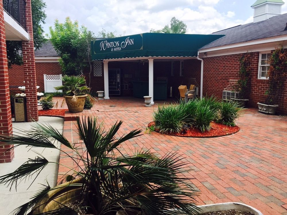 Winton Inn & Suites Barnwell Екстериор снимка