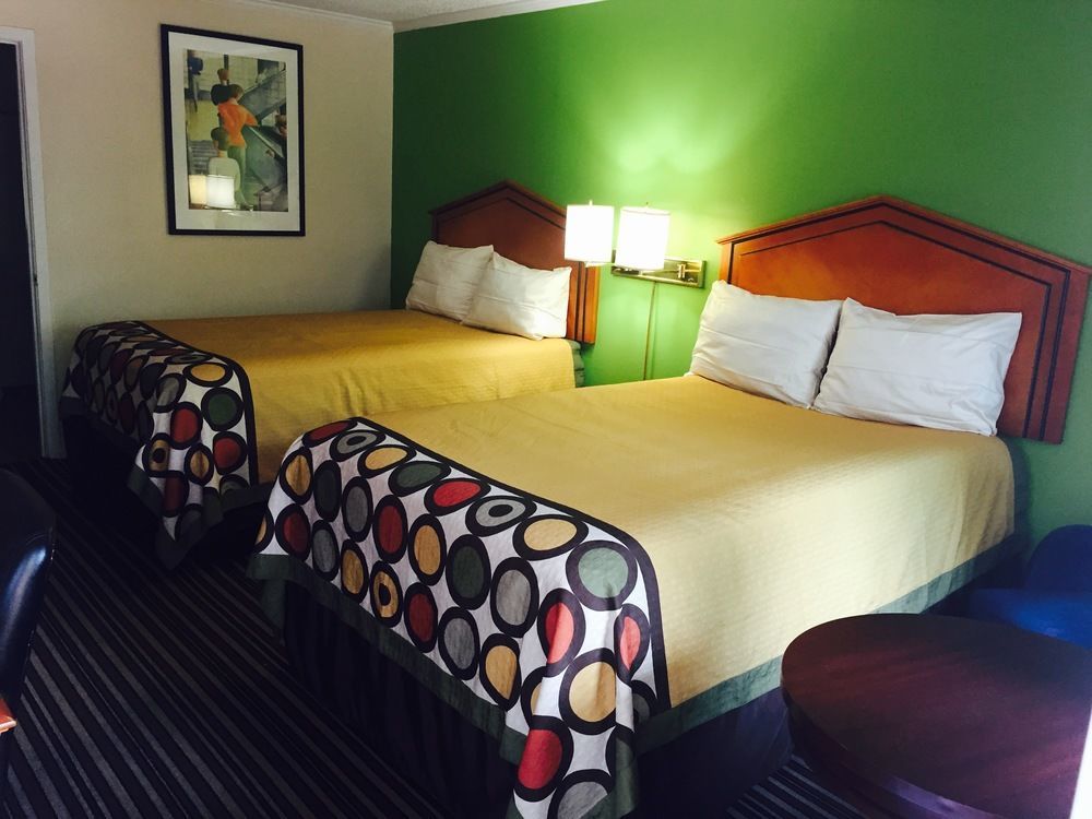 Winton Inn & Suites Barnwell Екстериор снимка